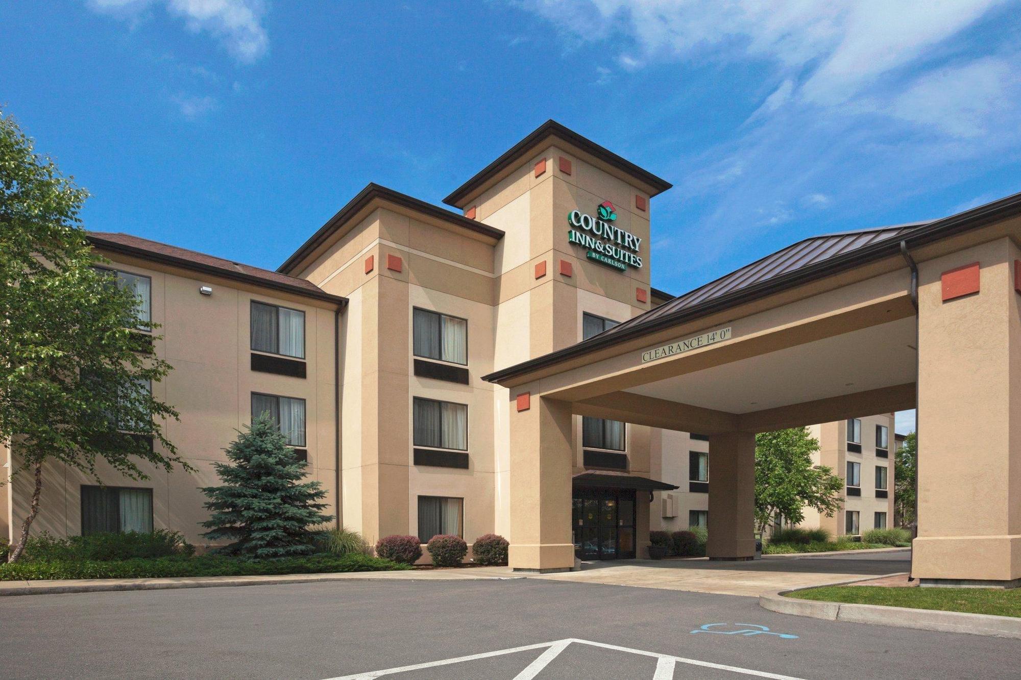 Comfort Inn & Suites Cooperstown - Milford Екстер'єр фото